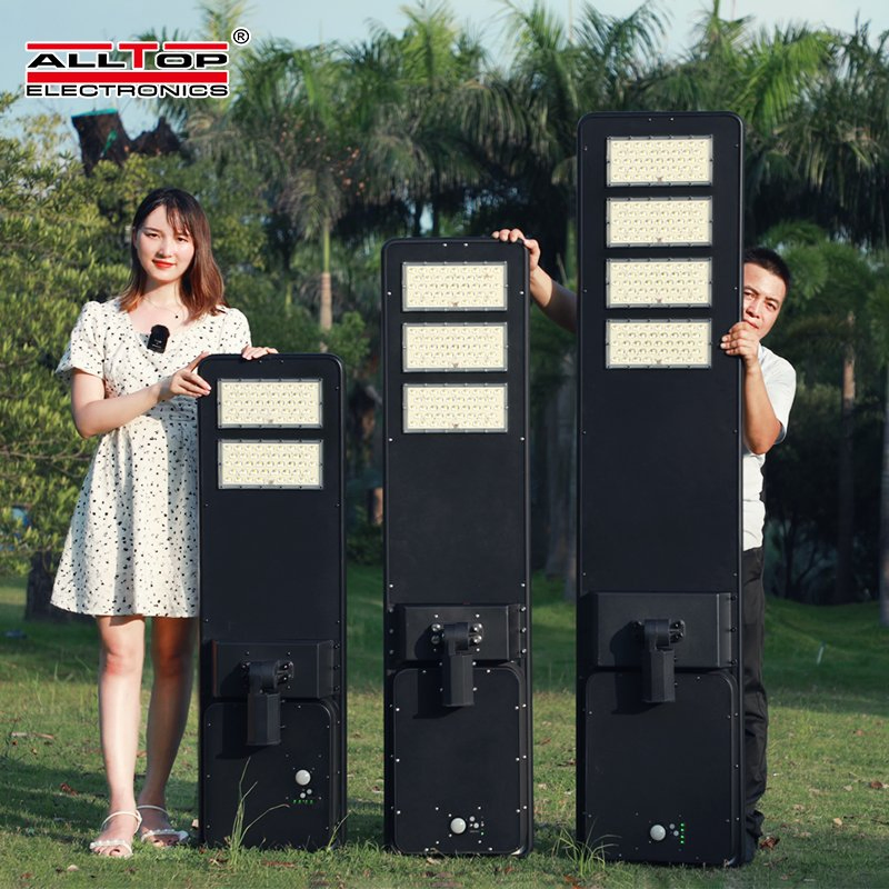 High-Efficiency LiFePO4 LED Solar Light for Parking Lots