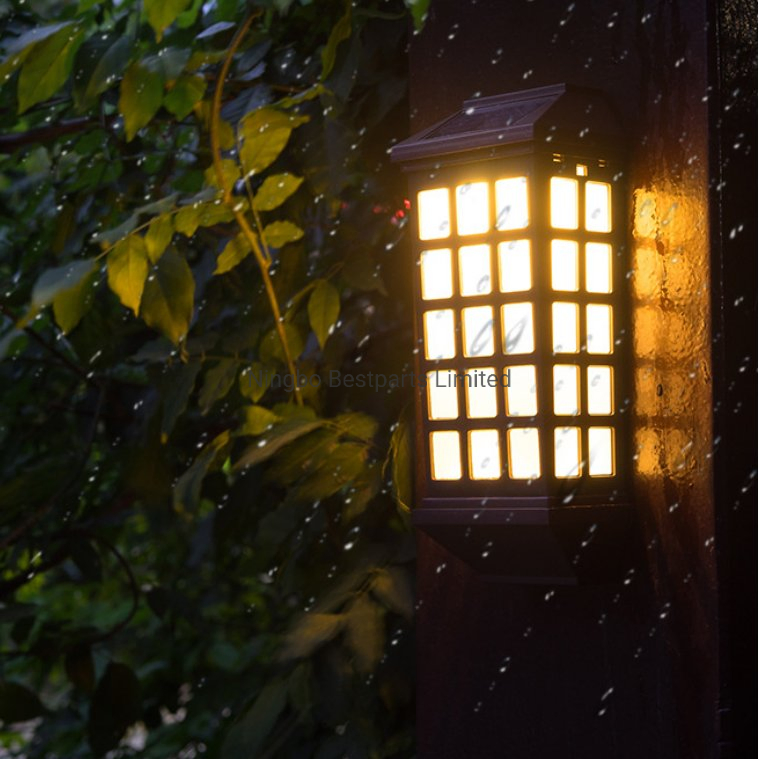 Wholesale Warm White Outdoor Decoration Waterproof Solar Fence Wall Decorate Lantern Classic Garden Solar Wall Lamp Quality Garden Light