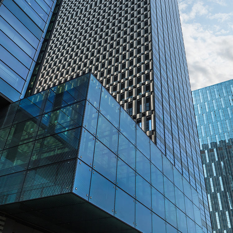 Wholesale Price Energy Saving Low E Curtain Wall Igu Dgu Solar Control Coated Insulated Glass for Outdoor Building Windows