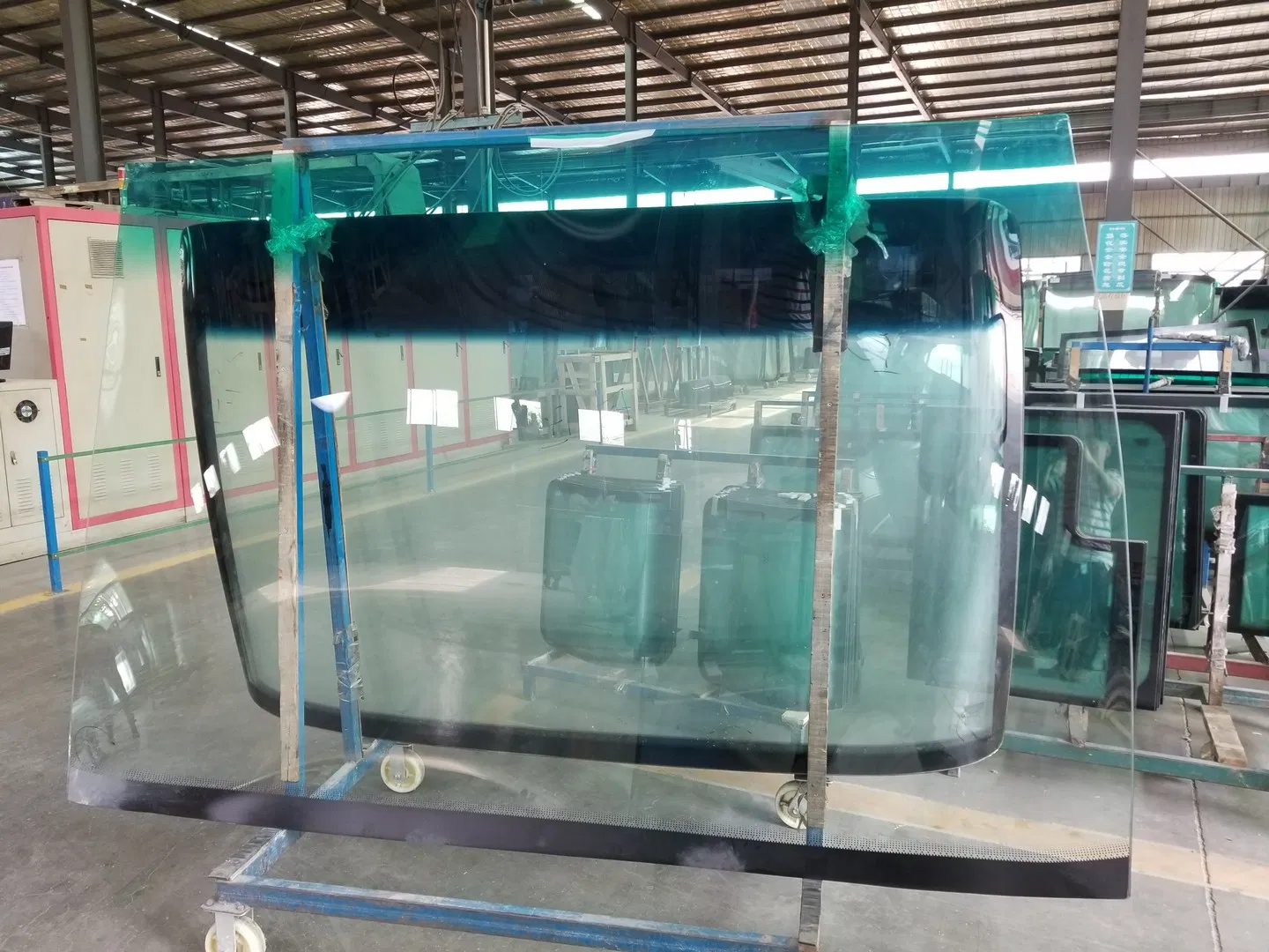 Laminated Tempered Front Windshield Glass for Auto Car Bus