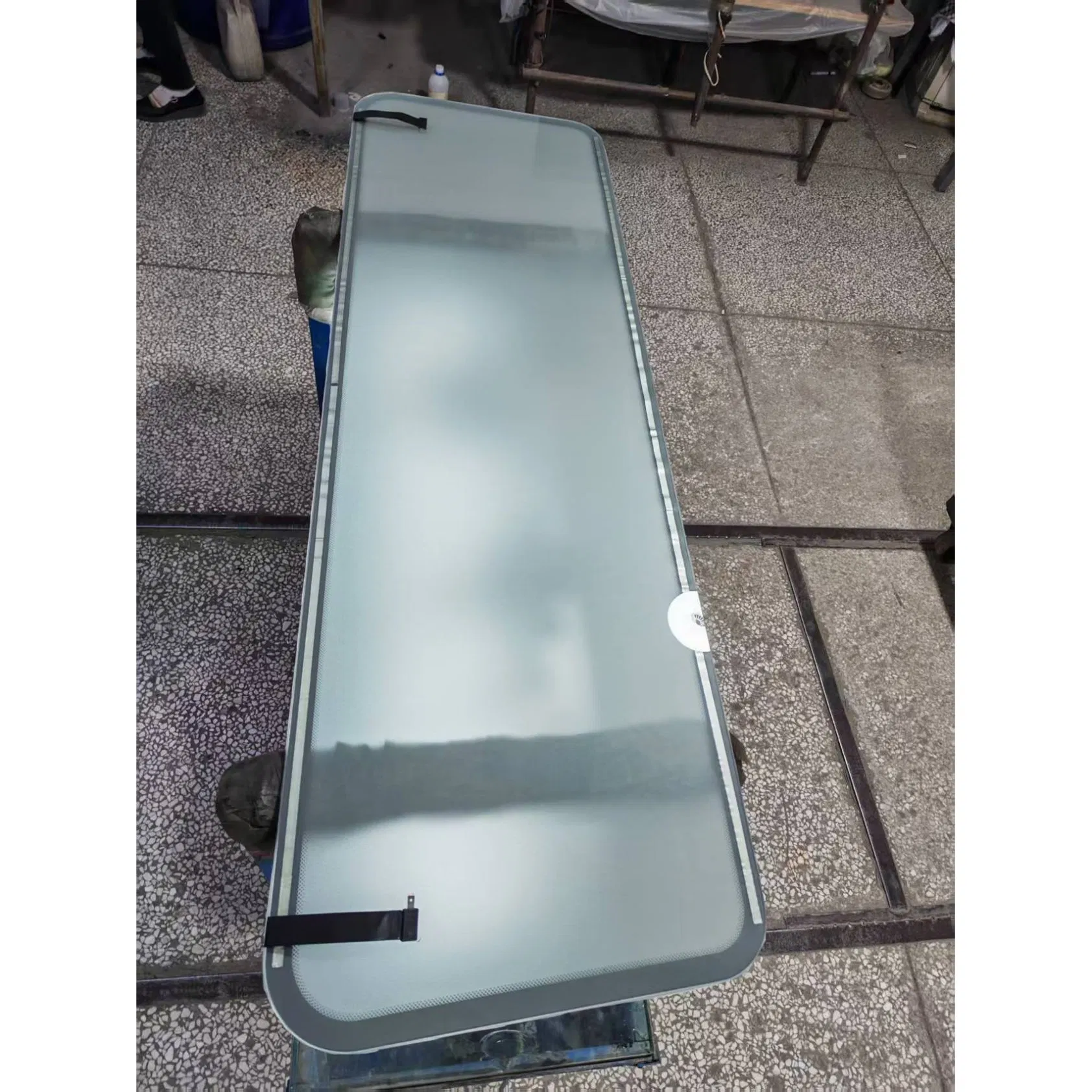 High-Quality Tungsten Wire Heated Front Windshield, Wholesale Chinese Manufacturer