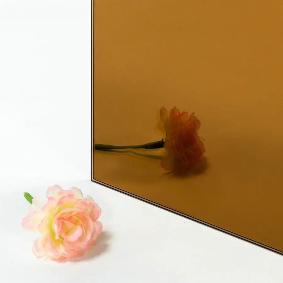 Reflective Glass Details