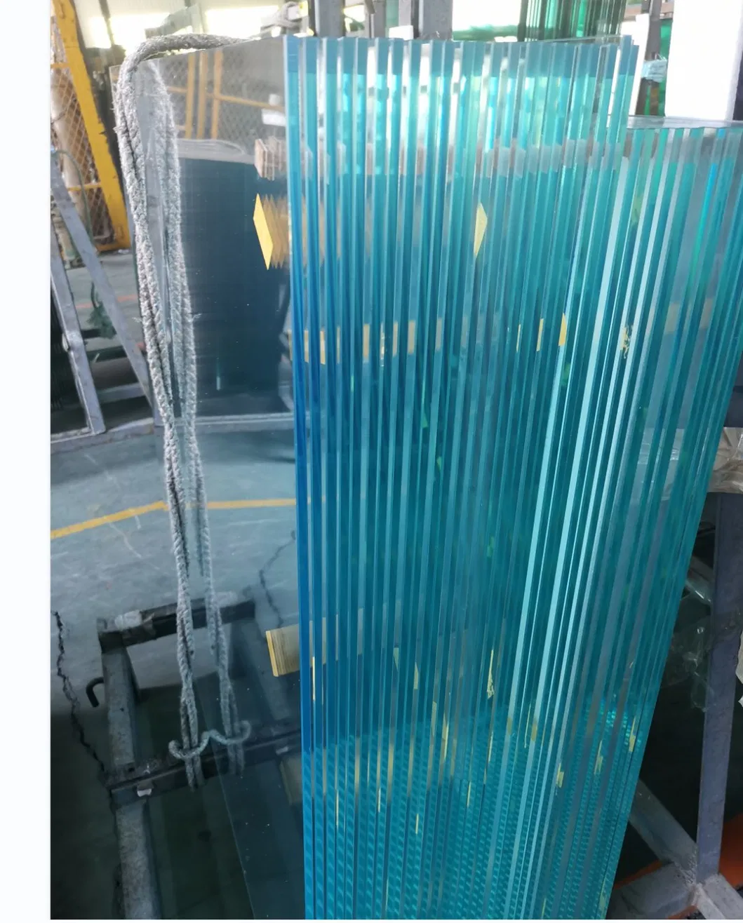 Laminated Glass Production 1
