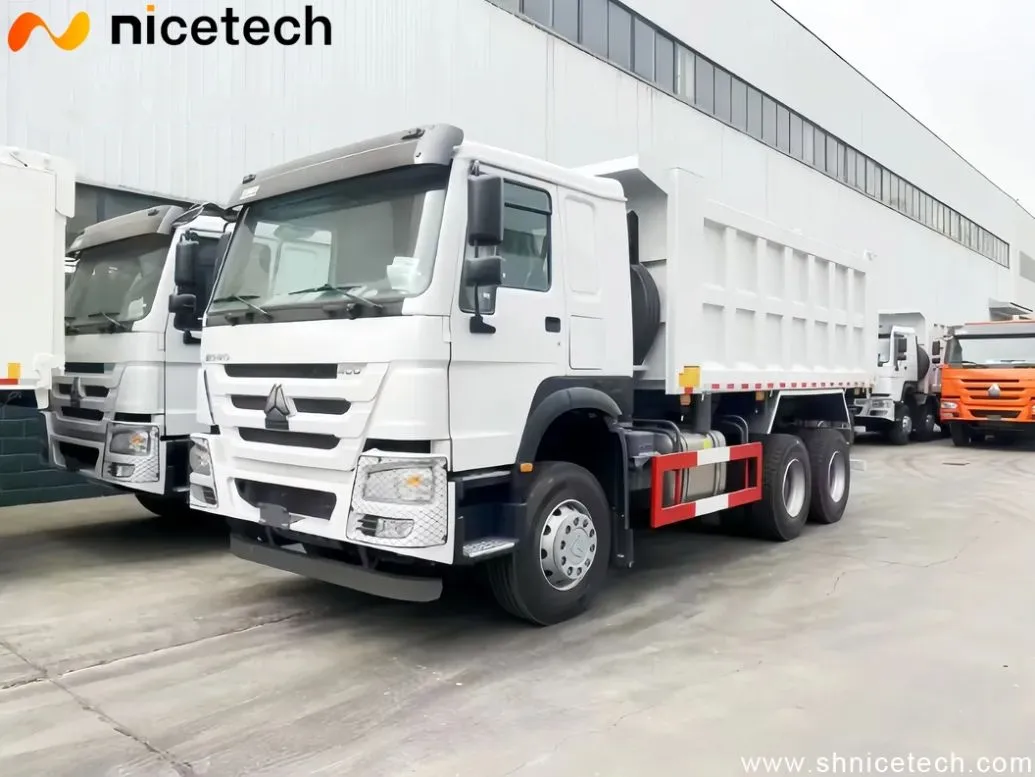 HOWO Dump Truck View 6