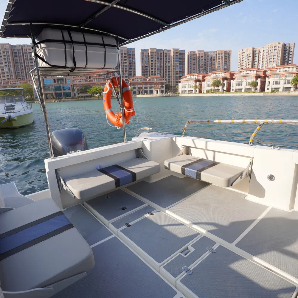 Durable Luxurious High Performance Leisure Yacht for Entertaining