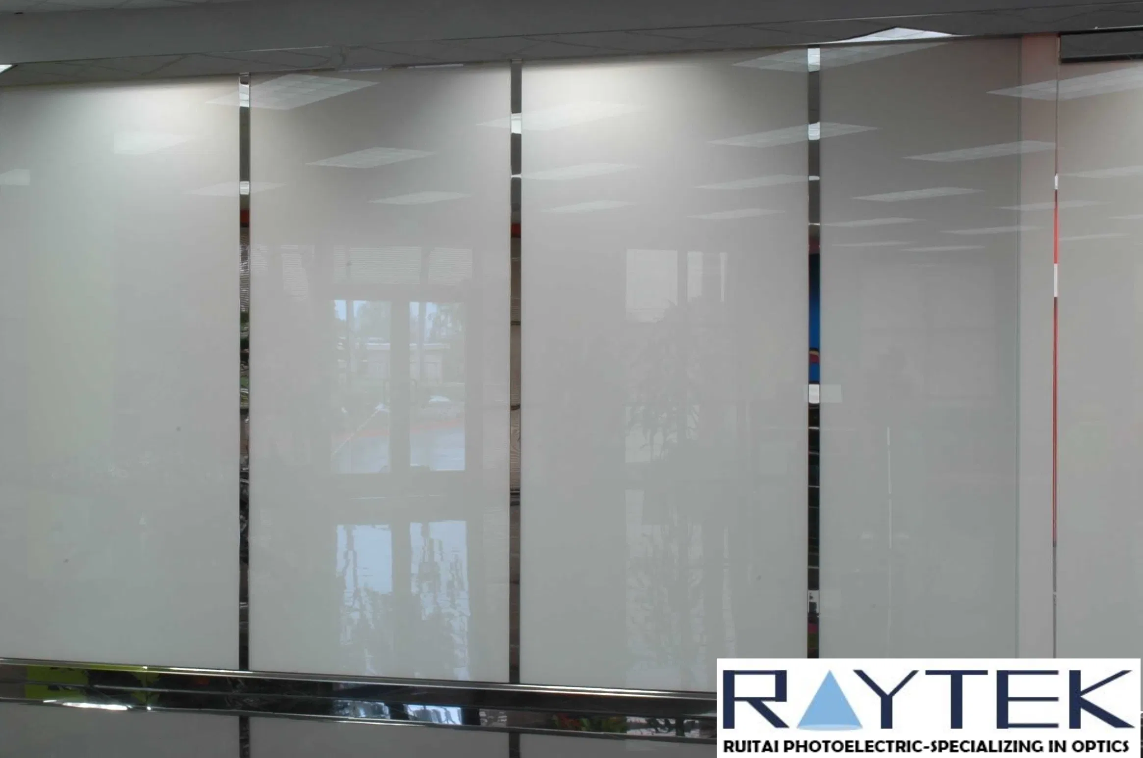 Switchable Glass/Electric Control Dimming Glass/Privacy Glass/Smart Glass/Pdlcglass/Magic Glass/Dimming Glass