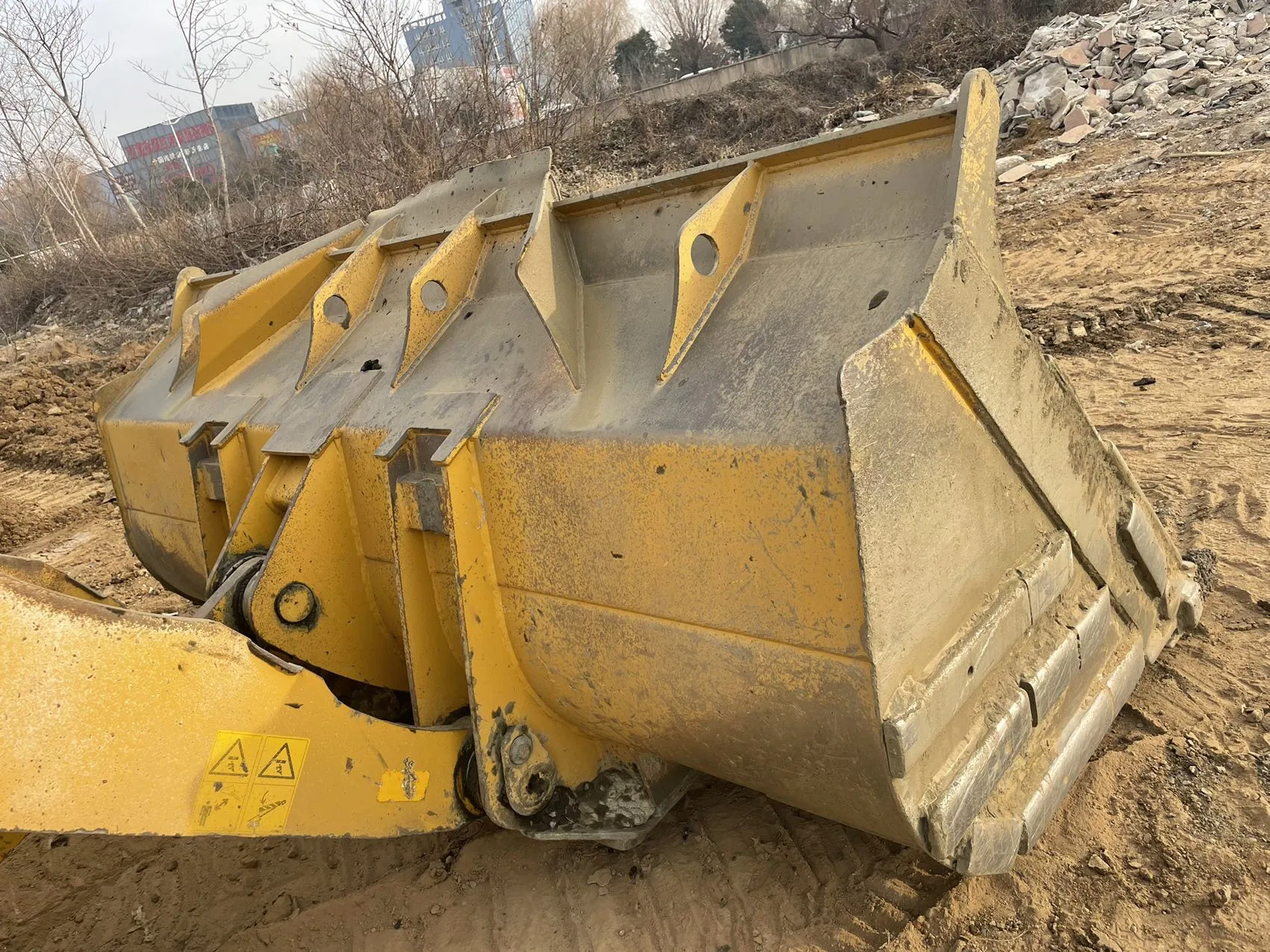 Model L955f Linggong Brand Wheel Loader for Heavy-Duty Tasks