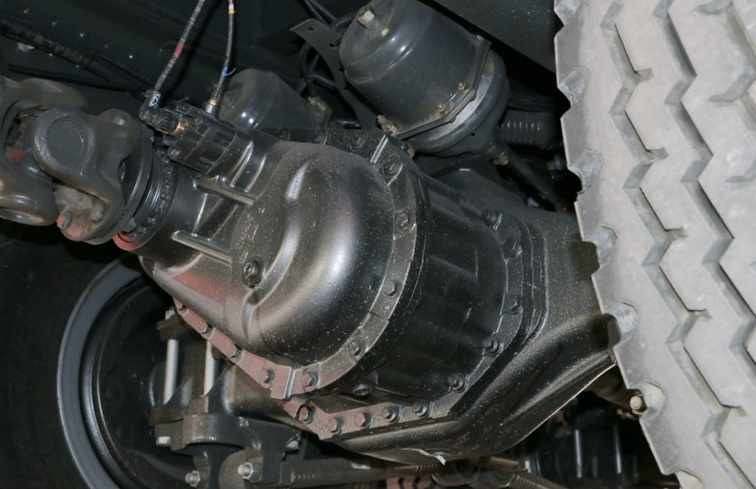 Heavy Duty HOWO 380 HP 6×4 12 Wheel Tipper Truck 40 Cubic Dump Truck Cheap for Sale in Ghana Accra