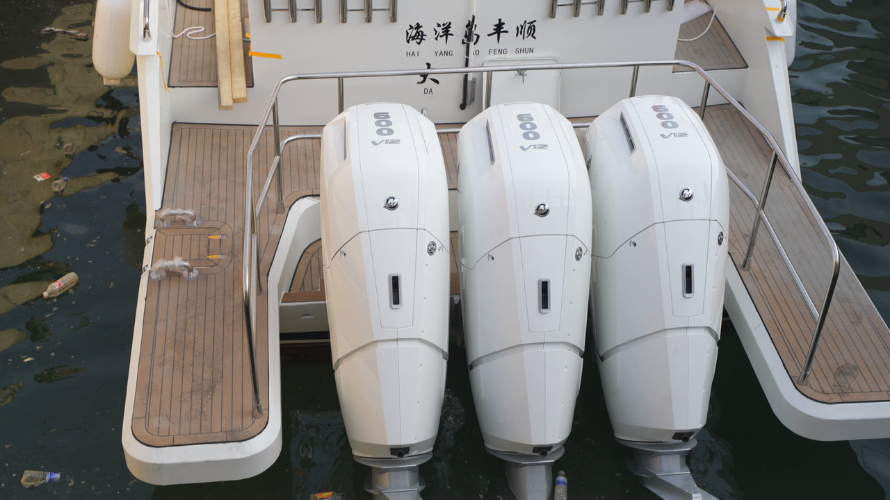 Luxury 17m Aluminum Business Yacht with Spacious Cabin2.