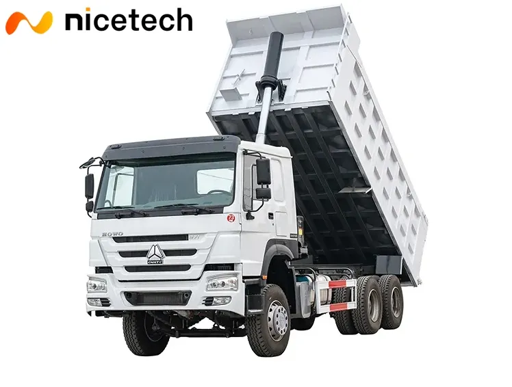 HOWO Dump Truck View 3