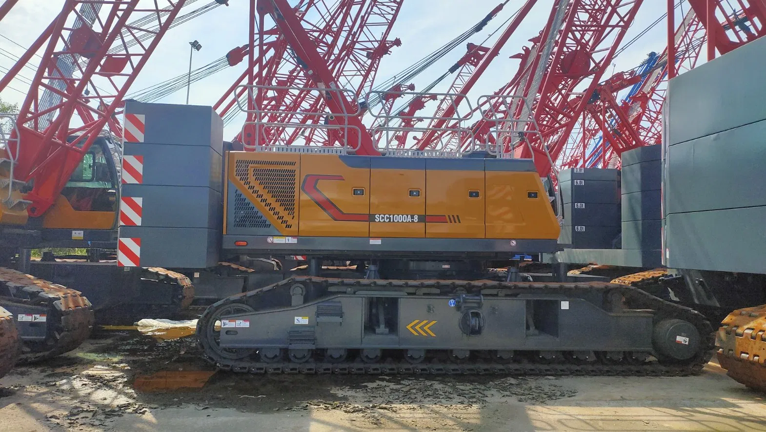 Factory Price Brand New Heavy-Duty 100ton Hydraulic Crawler Crane Scc1000A-8 with Longest Boom 57m