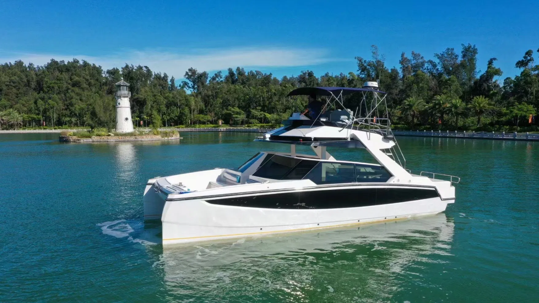 Hot Sale Luxury Recreational Main Certificate of 36FT Catamaran Yacht for Sea Fishing Adventures