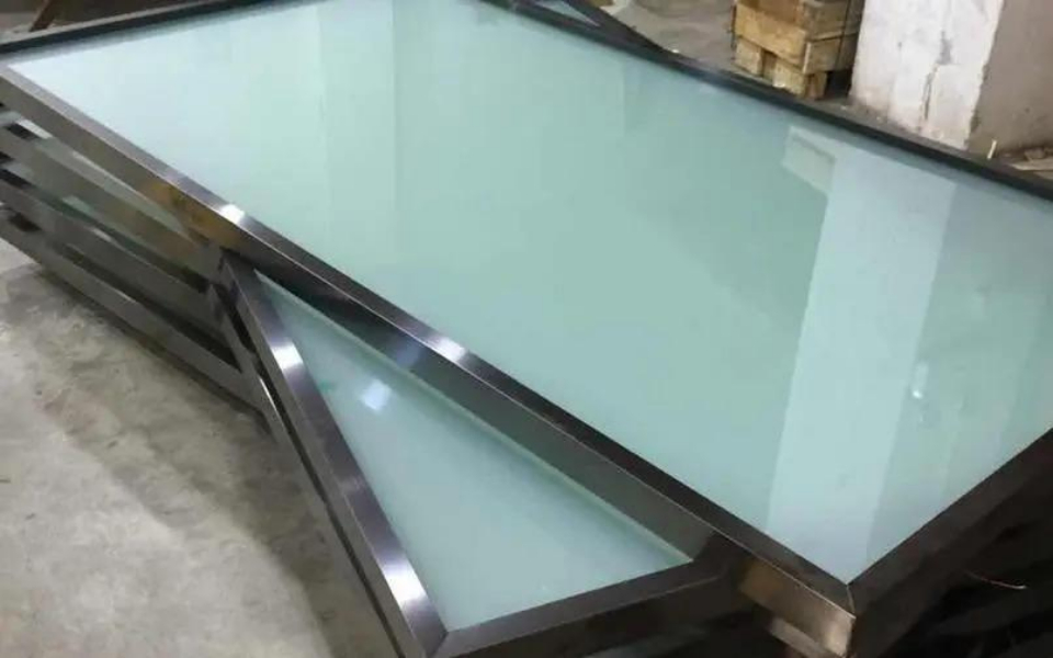 Robust Switchable Privacy Smart Film Glass 4mm/8mm/12mm for Automotive/Van Windows/Truck Interiors Price