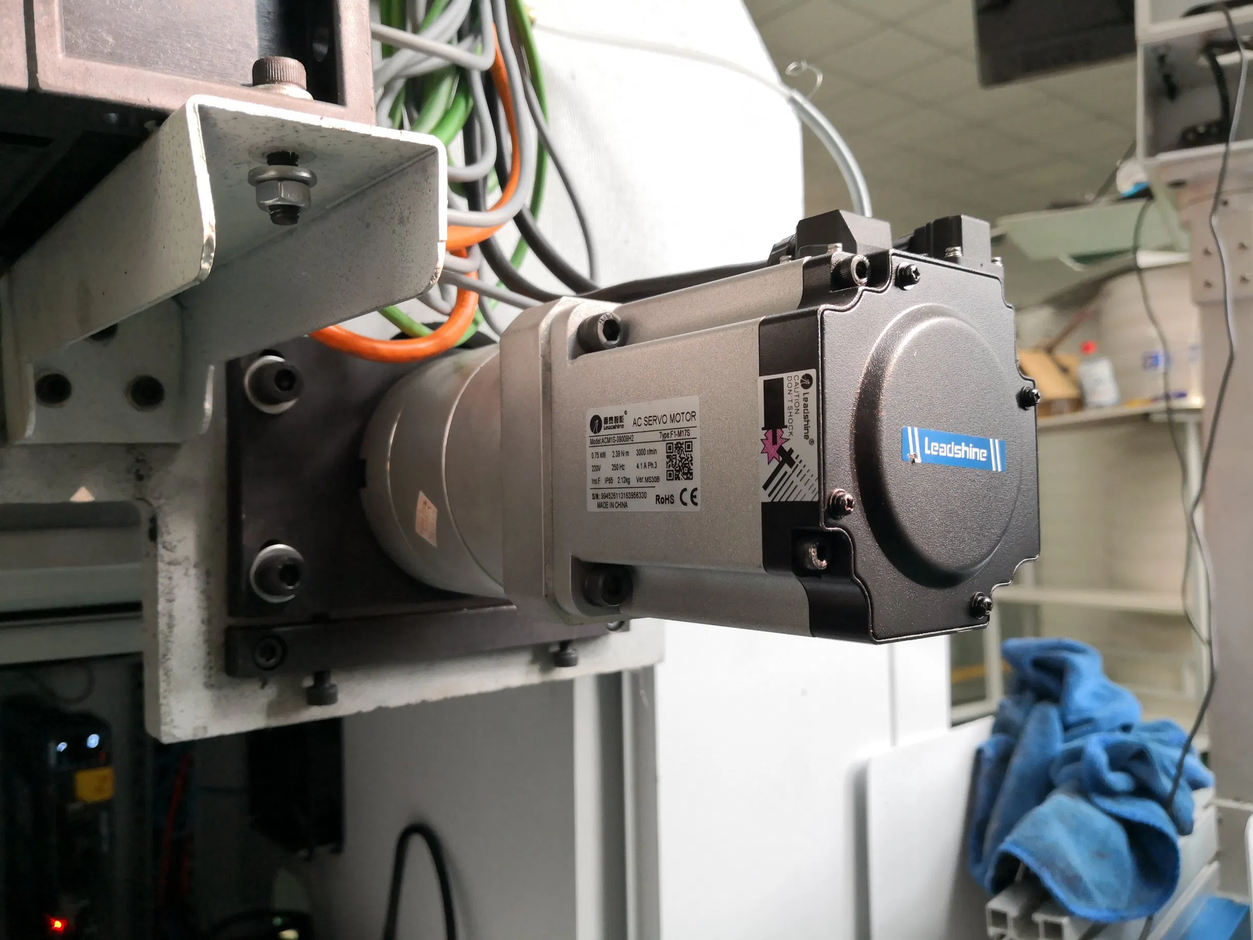 Glass Mirror Sandblasting CNC Laser Engraving Sandblasting Machine for Marking Mirror