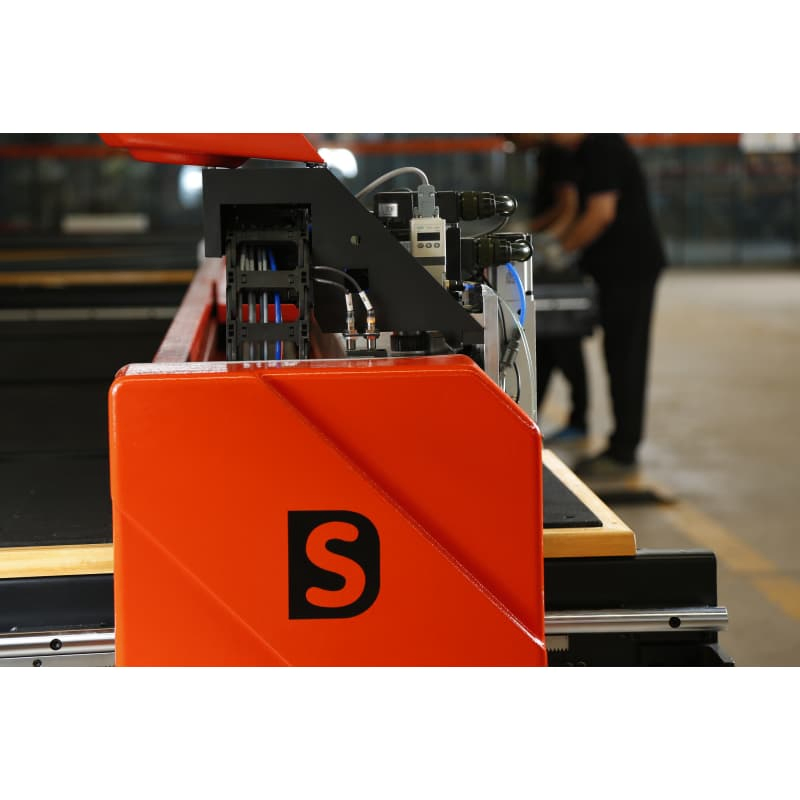 CNC Automatic Glass Cutting for Precise Small-Batch Production