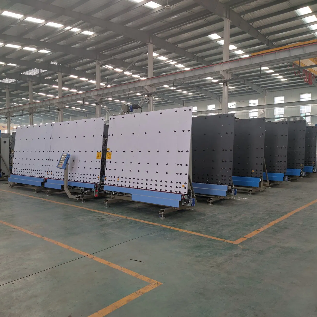 Automatic Sealing Robot for Insulating Glass Production with One Dosing System