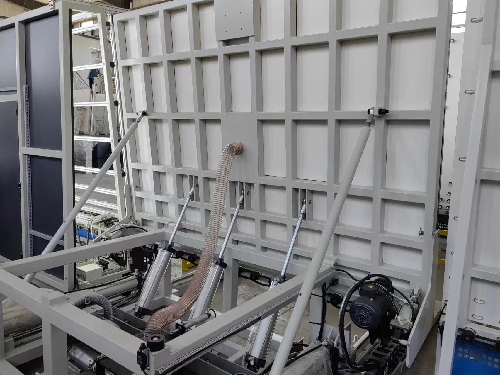 CNC Automatic Insulating Glass Production Line Hot Melt Sealing Robot Machine Double Glazing Glass Processing Coating Silicone Spreading Robot