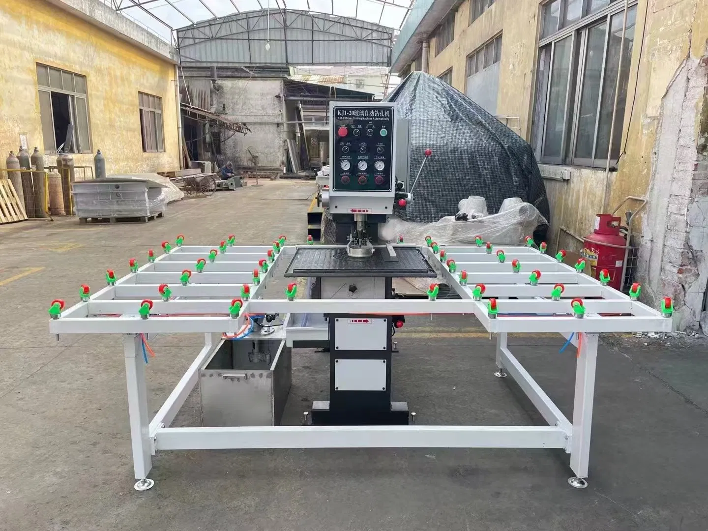 Jinan Glass Balcony Glass Processing Machine Automatic and Manual Control Glass Hole Drilling with Motor as Core Component