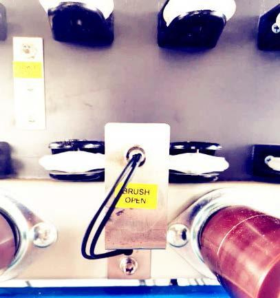 Glasino High Quality Glass Vertical Washer Washing Cleaning Machine for Insulating Glass Window Processing Production Line