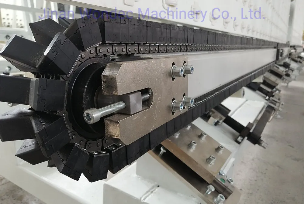 Chain type V shaped block