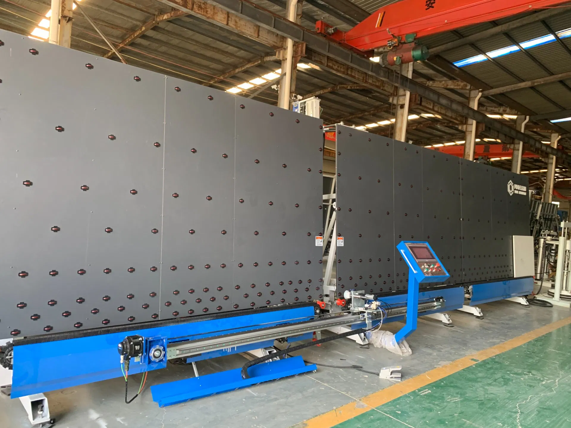 High Quality Automatic Vertical CNC Insulating Glass Sealing Robot for Double Glazing Glass Processing