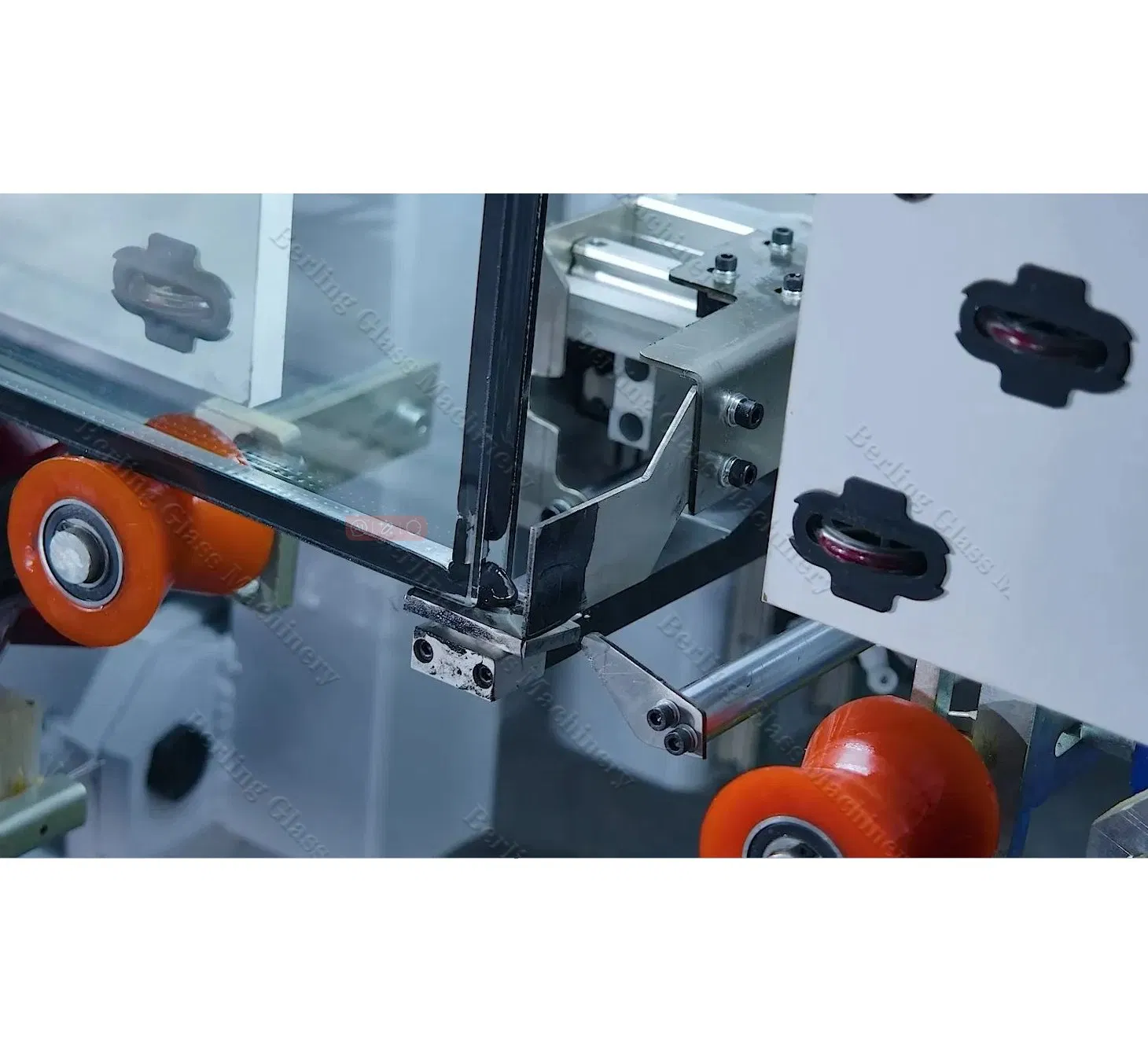 Automatic Insulating Glass Sealing Robot Igu Glass Production Line Glue Appliacator