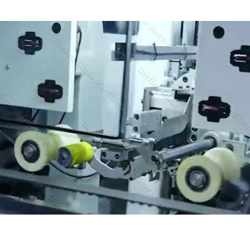 Full Automatic Sealing Robot for Insulating Glass Production Line