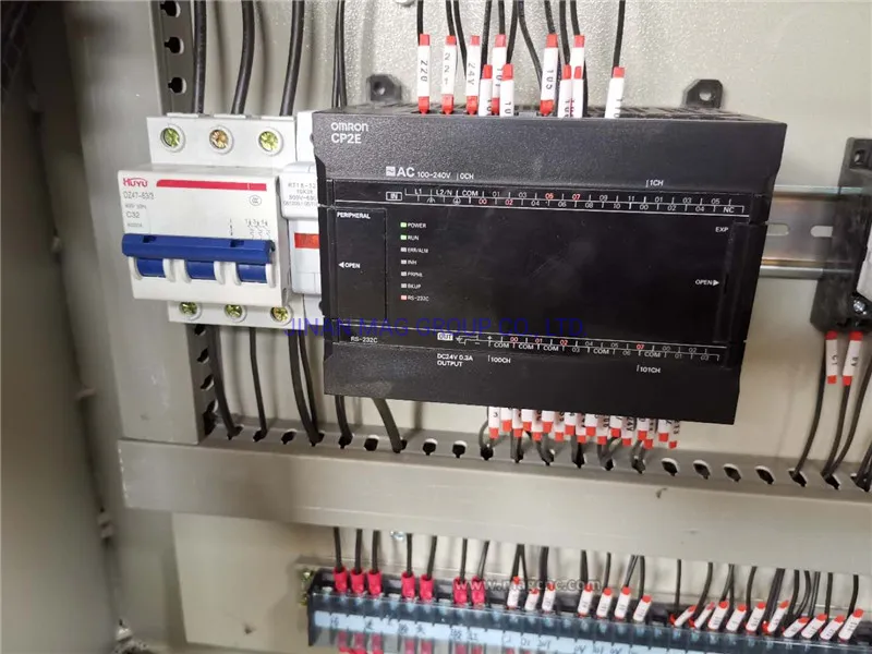 Automatic Butyl Extruder Machine 1