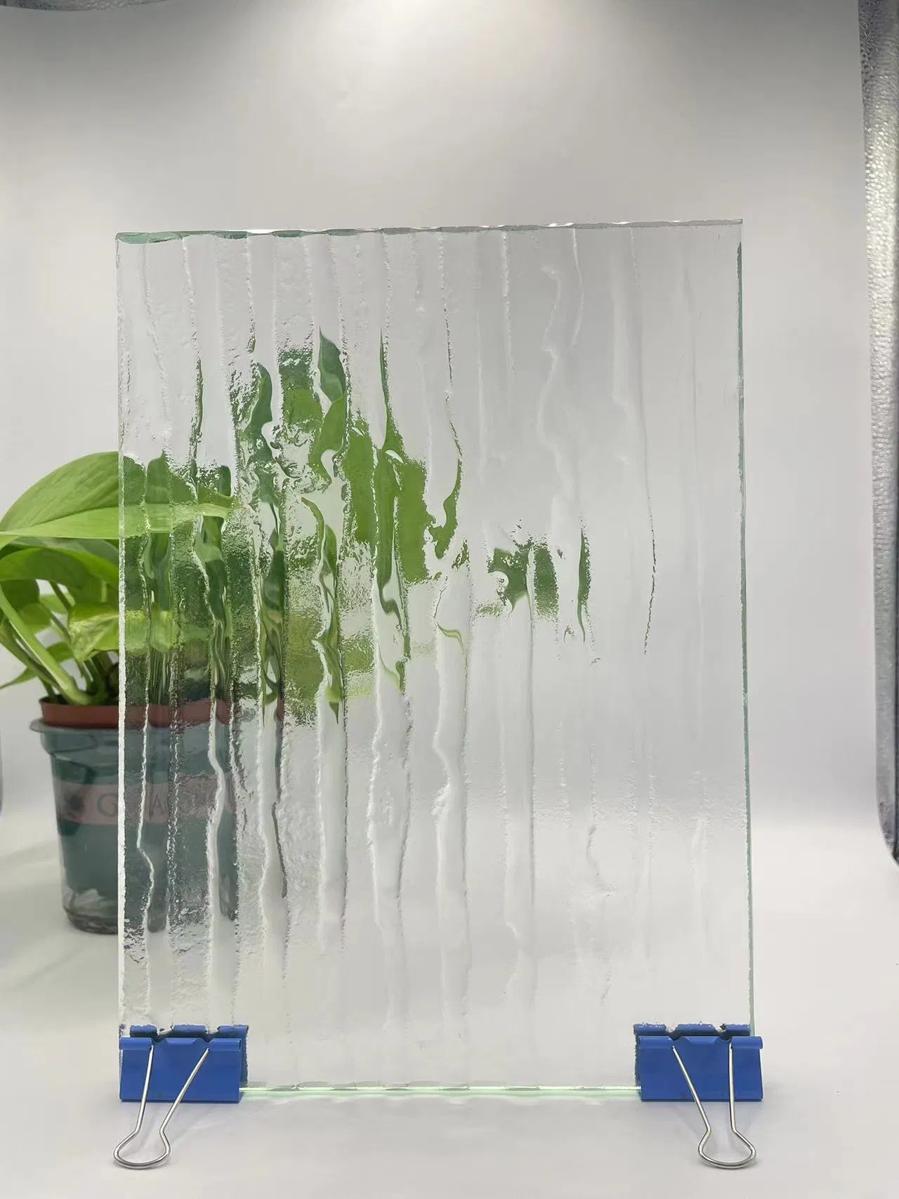 Different Sizes and Thicknesses Customized Hot Melt Cast Tempered Glass Art Decorative Fusing Glass