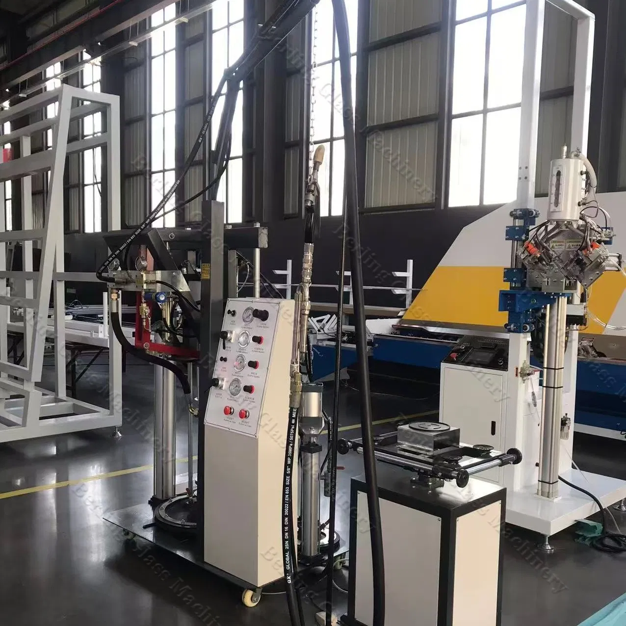 Professional Glass Vertical Igu Production Line with Insulating Technology Machinery