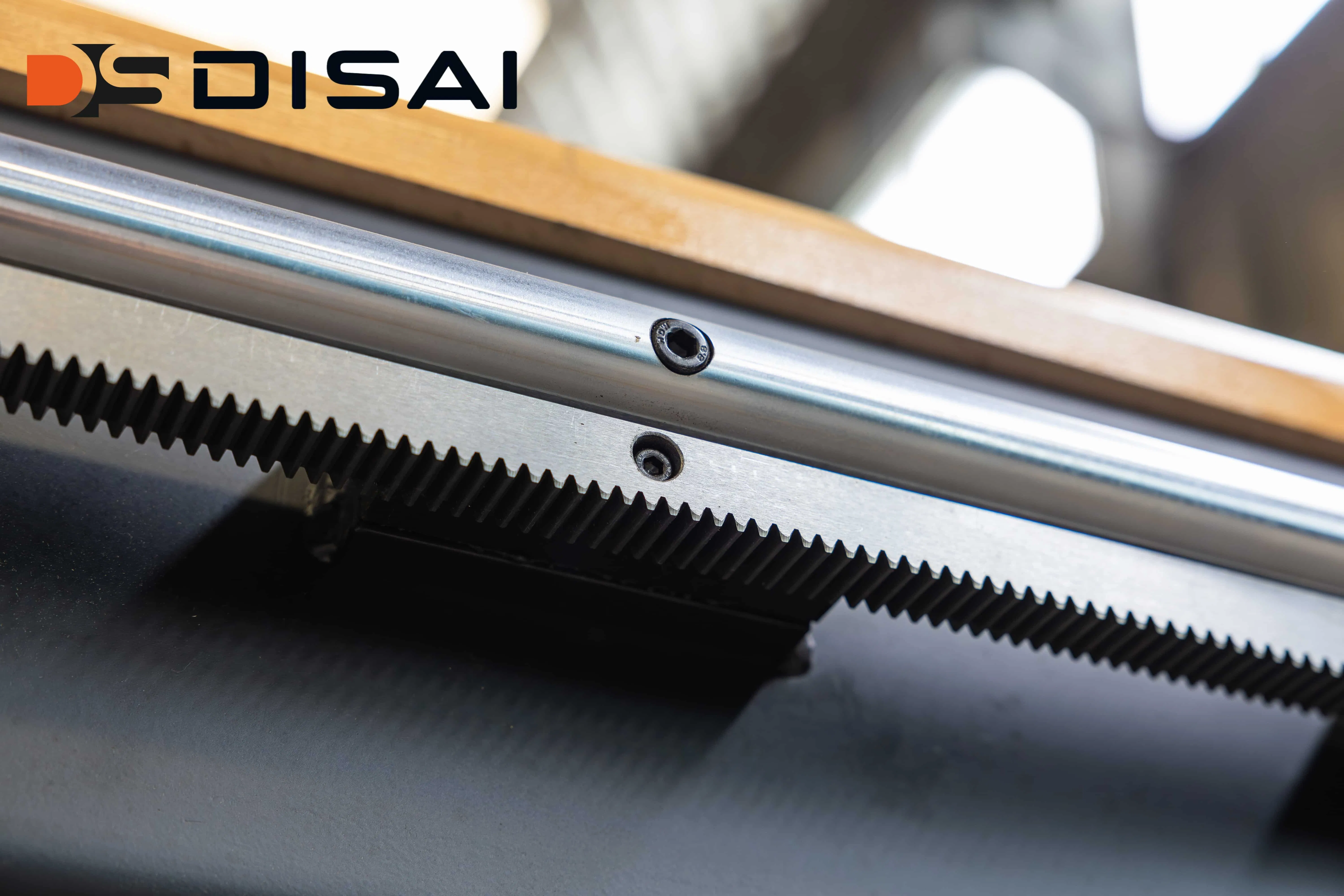 The Complete, Compact Glass Cutting Solution with Semi-Automatic Loading - The Ds-Ict2621-J.