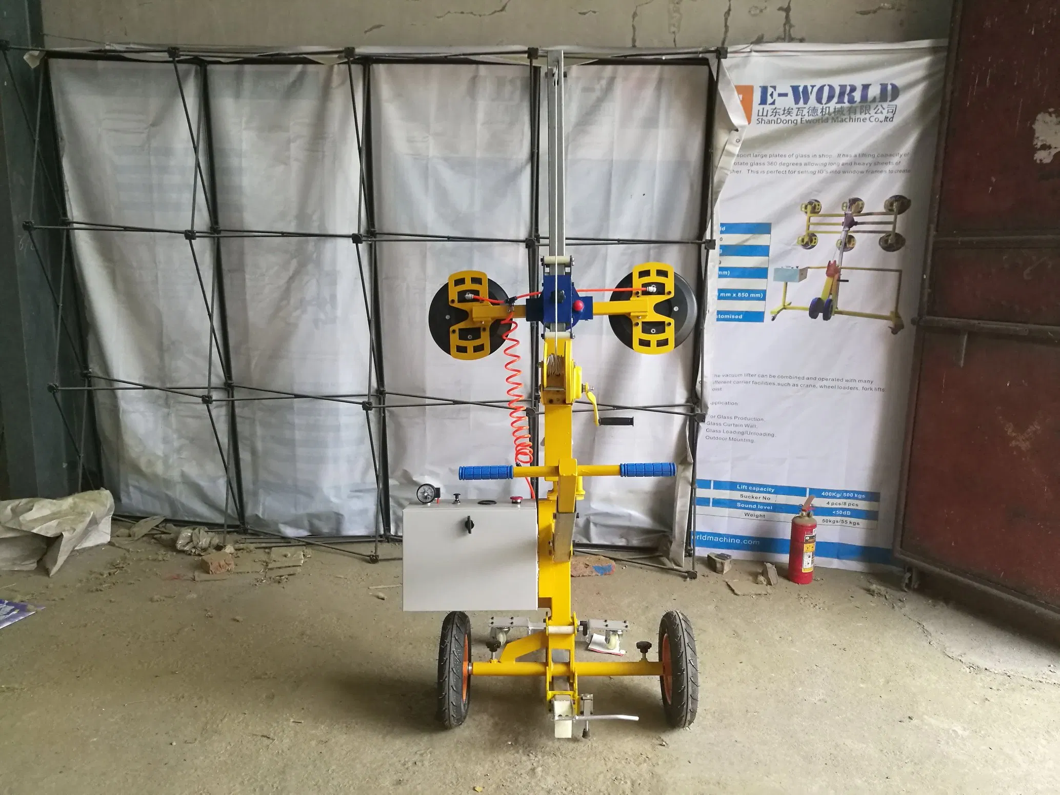 Economical Glass Handling Device with 12" Suction Cups Pb200