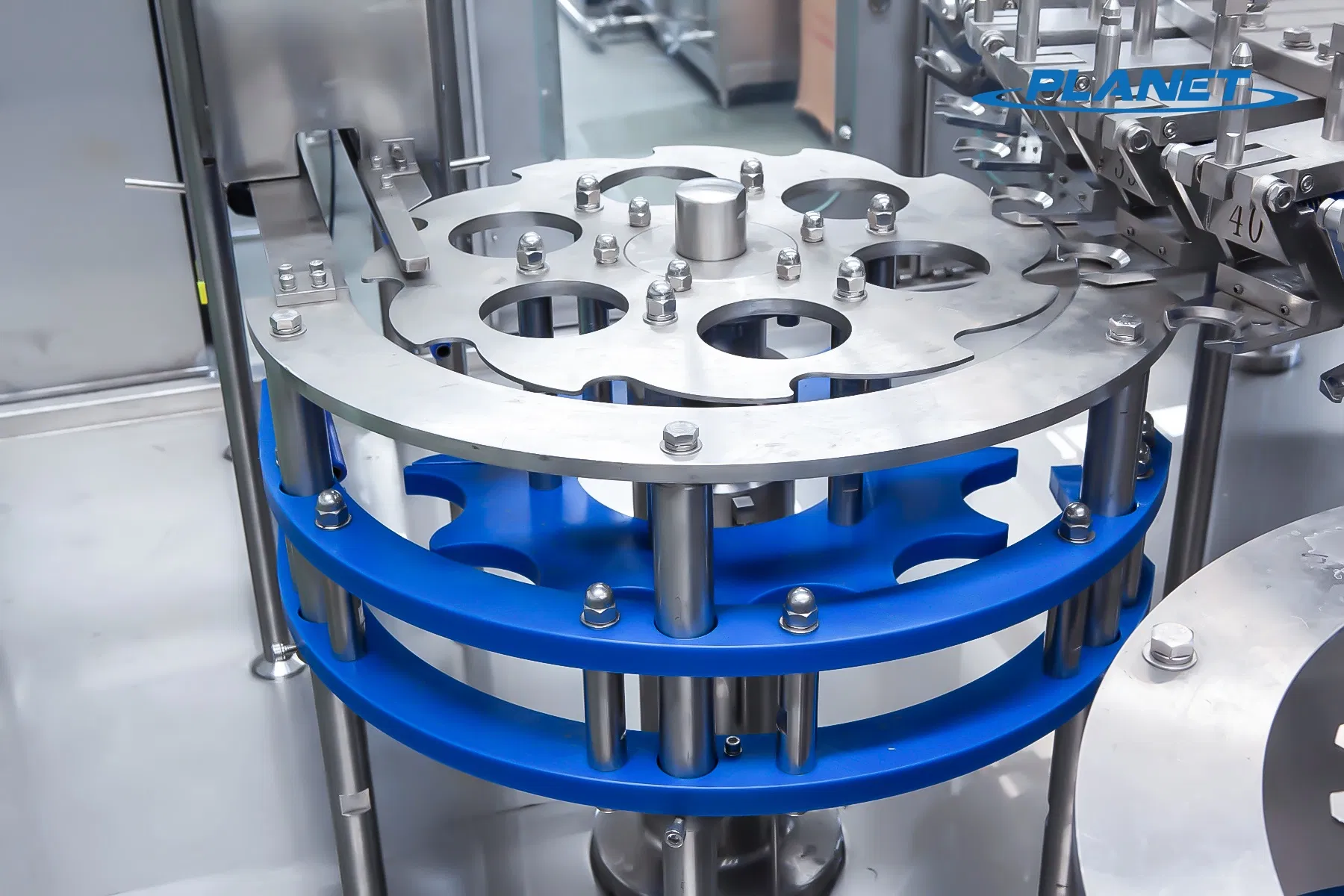 High-Efficiency 12000bph Juice Production Line for Hot Filling Complete Juice Manufacturing System for Pet Bottles/Shrink Wrapping/Case Pack/Palletizer