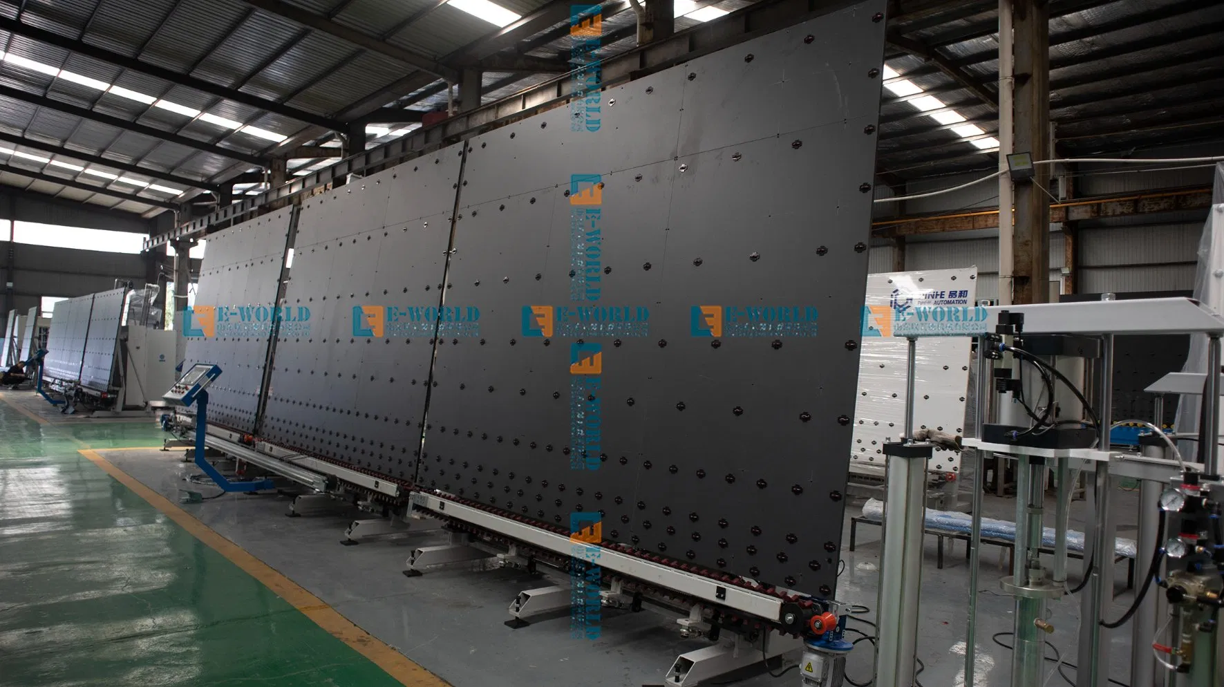 Good Quality Professional Insulating Glass Sealing Robot