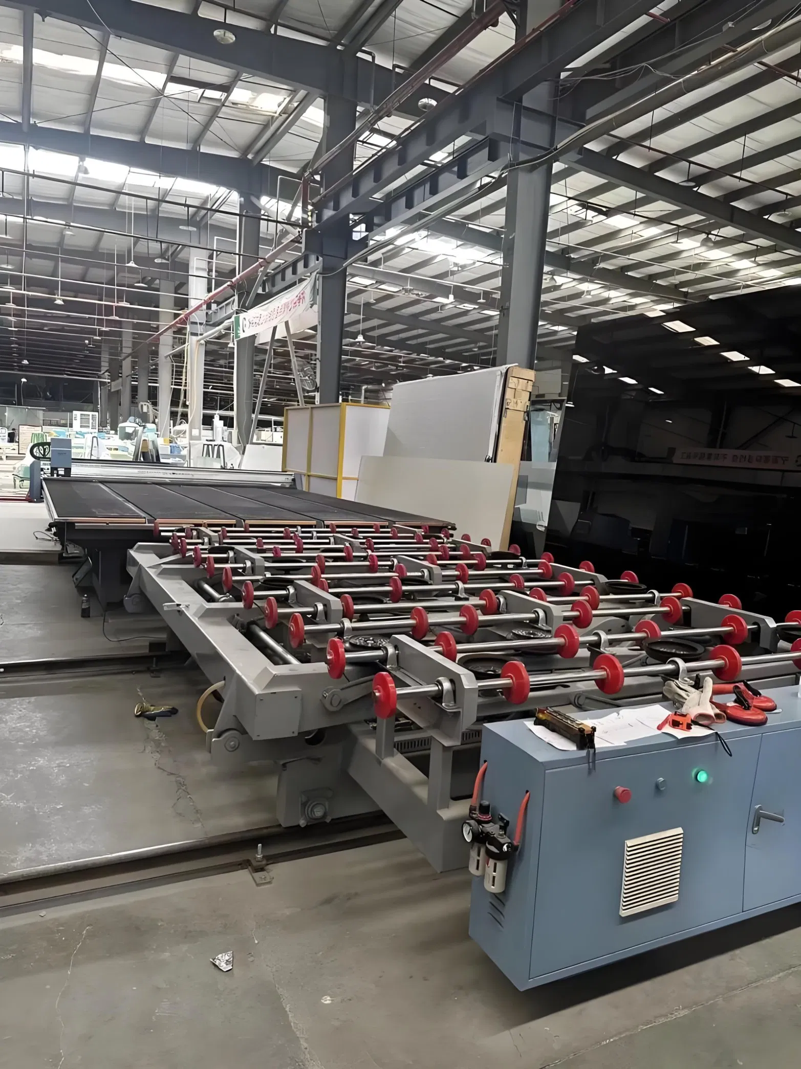 High-Speed Glass Cutting Lines in Automotive Glass Production