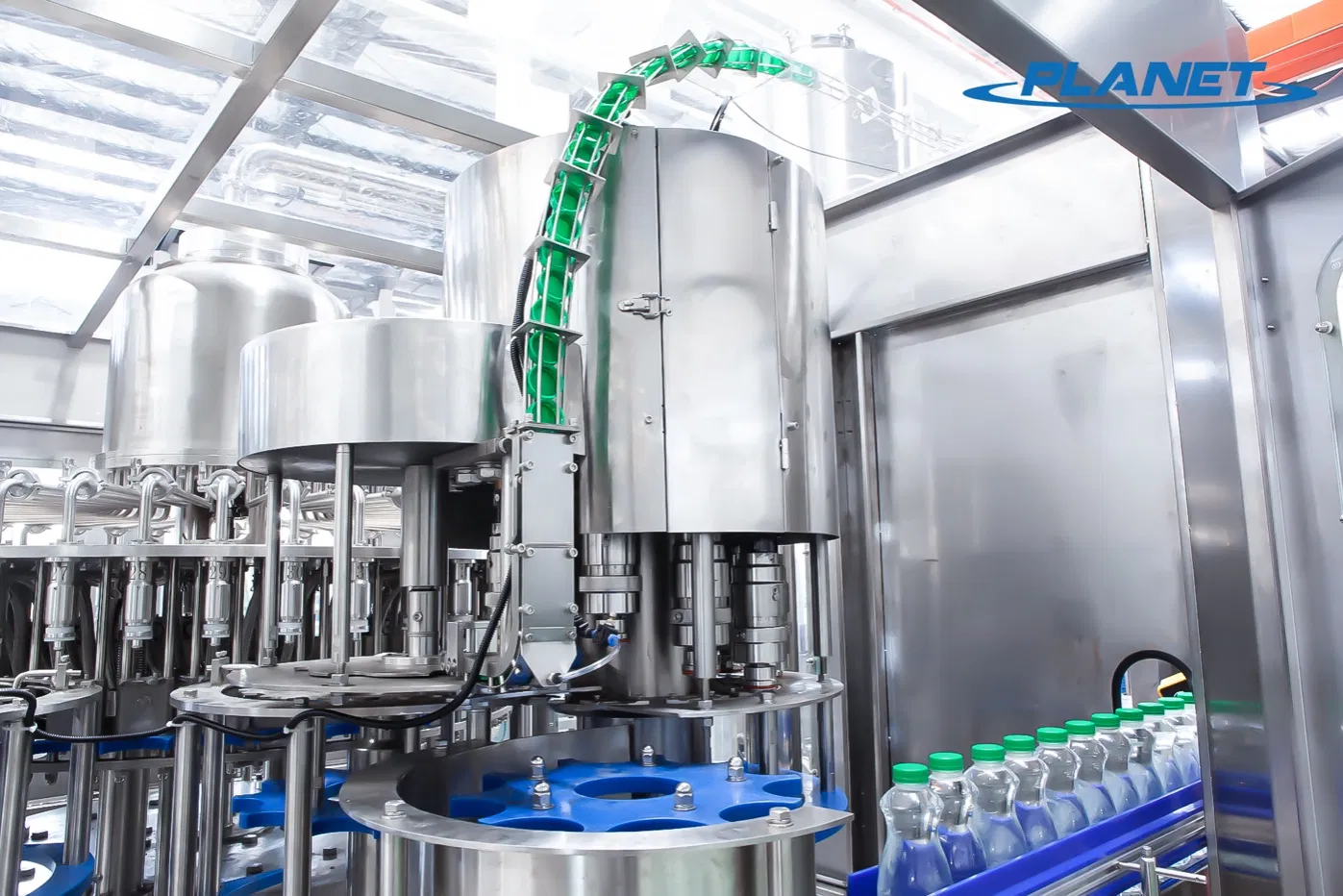 High-Efficiency 12000bph Juice Production Line for Hot Filling Complete Juice Manufacturing System for Pet Bottles/Shrink Wrapping/Case Pack/Palletizer