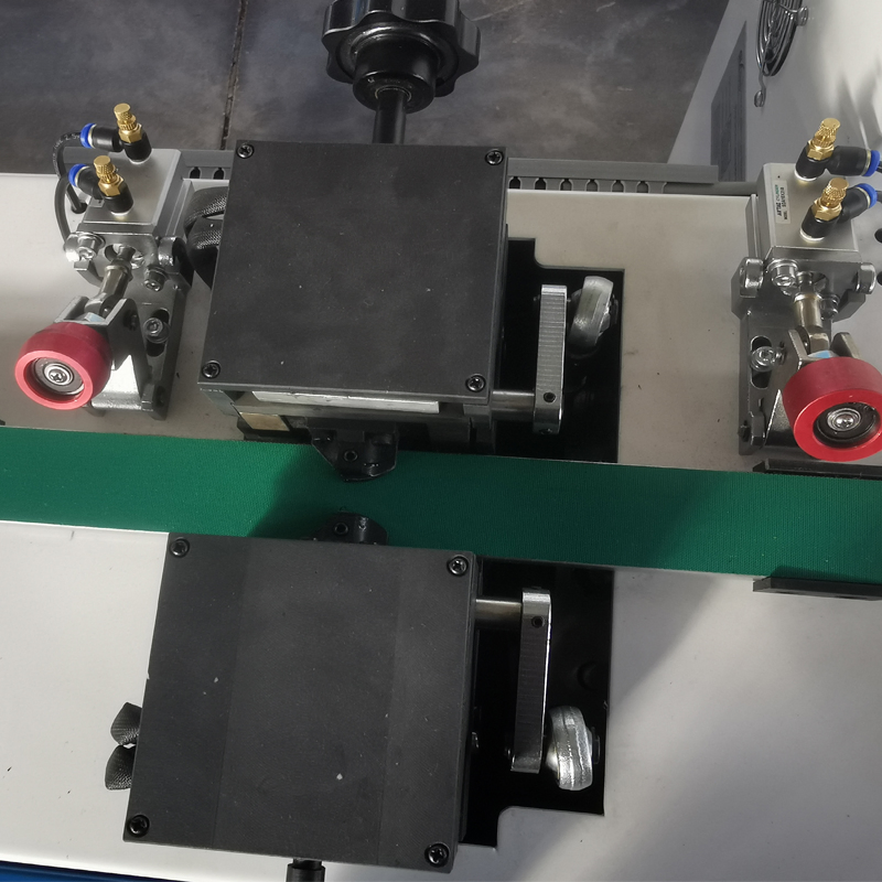 Automatic Hot Melt Extruder Butyl Rubber Sealing Coating Machine for Insulating Glass Hollow Glass Double Glazing Processing