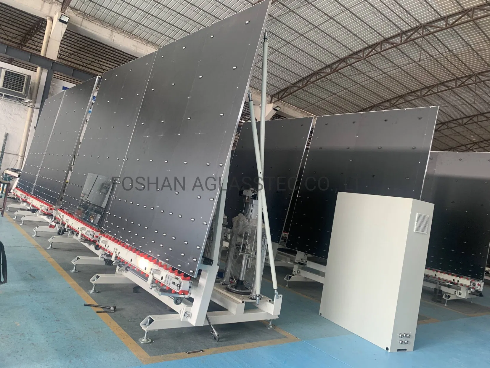 Igu Glass Sealing Robot for Insulating Windows and Windows