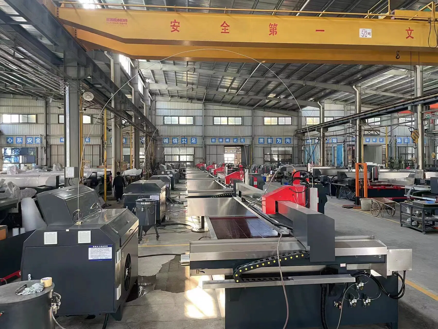 Hh 3 Axis Waterjet Glass Cutting Machine