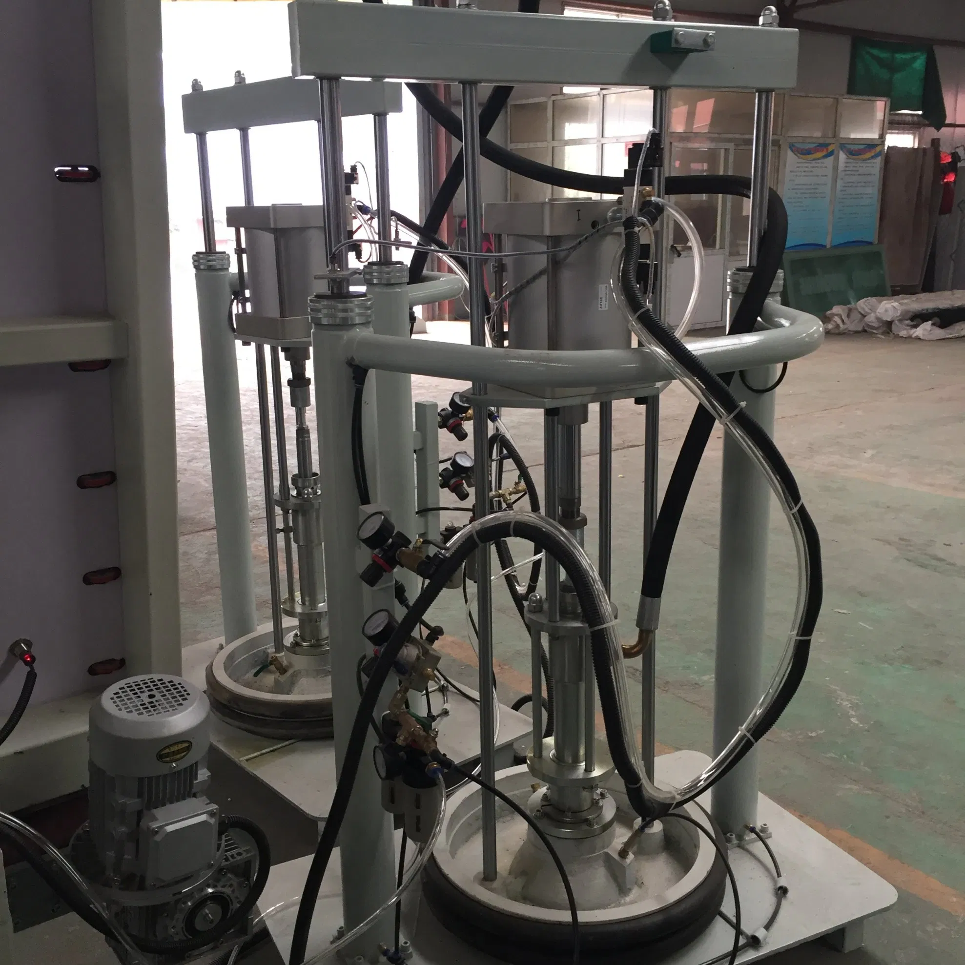 Vertical Insulating Glass Silicone Sealant Sealing Robot