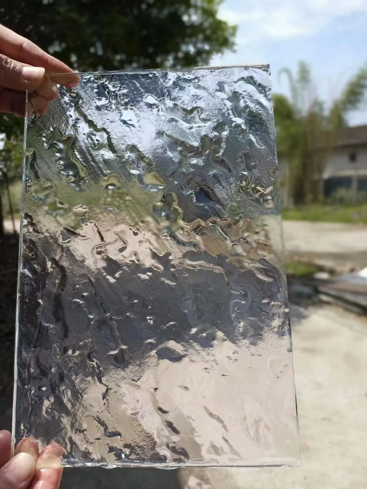 3-19mm Unique Designed Architectural Clear Textured Hot Melt Casting Fusing Decorative Tempered Cast Glass Panel
