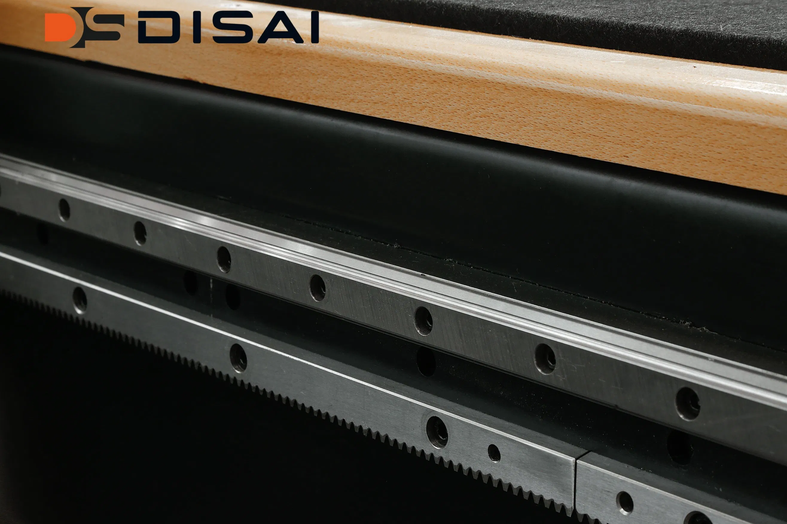 Oil Cutter Automatic Float Glass Cutting Machine Table with High Efficiency PLC Control Low-E Film Removal