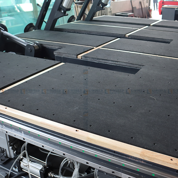 CNC Automatic Glass Cutting Machine for Glass Industry Manufacturing Plant Construction