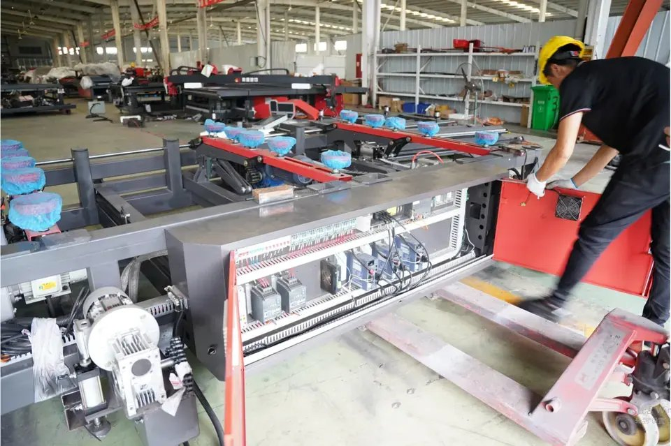 Air Floating Load Cut Breaking Table Automatic Electric CNC Mirror Glass Cutting Machine