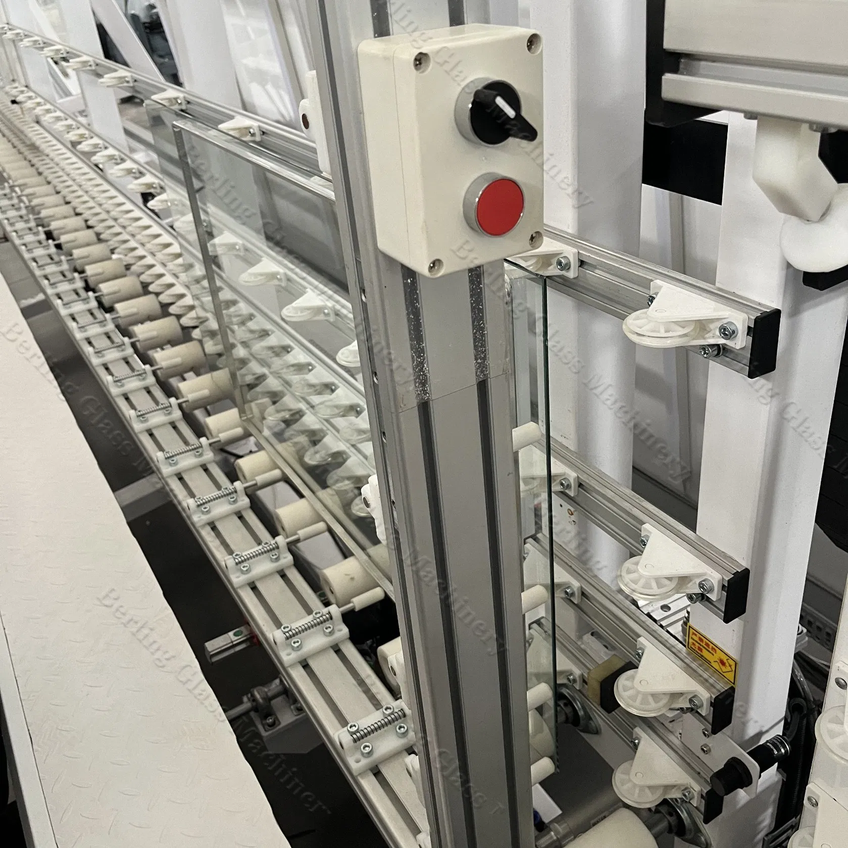 CNC Double Glazing Machine for Insulated Glass Production Line with Double Glazing Sealing Robot