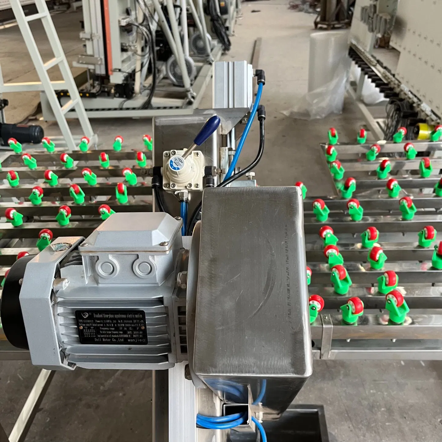 Double Wet Belt Edging Coarse Grinding Machinery for Float Glass and Shaped Glass Processing Line