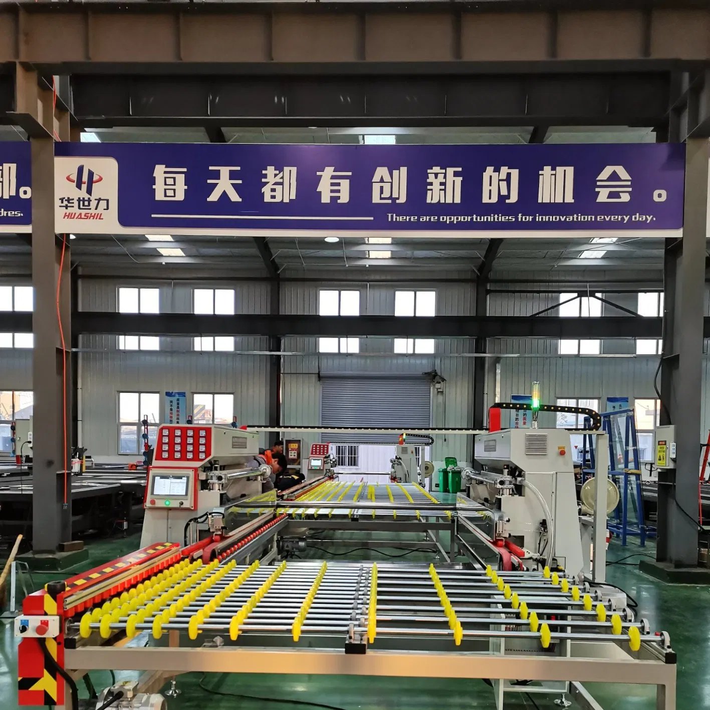 Flat Glass Double Side Straight Line Edging Machine with Grinding and Polishing Effect