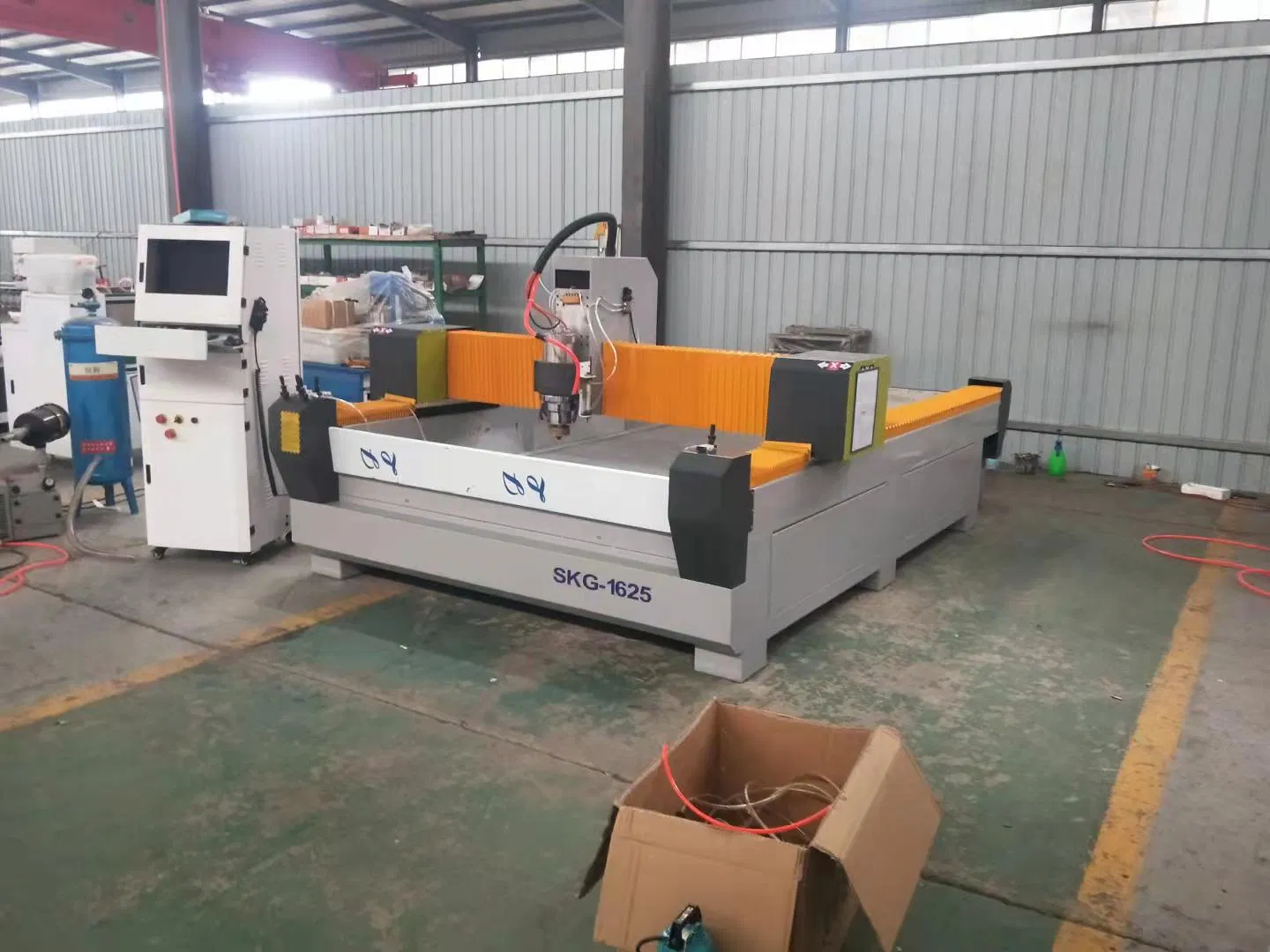 CNC Glass Grooving Polishing Beveling Machine Bevelling Machine