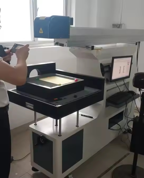 Jpt 3D CO2 Laser Engraving Machine 150W Glass Tube for Wood, Leather