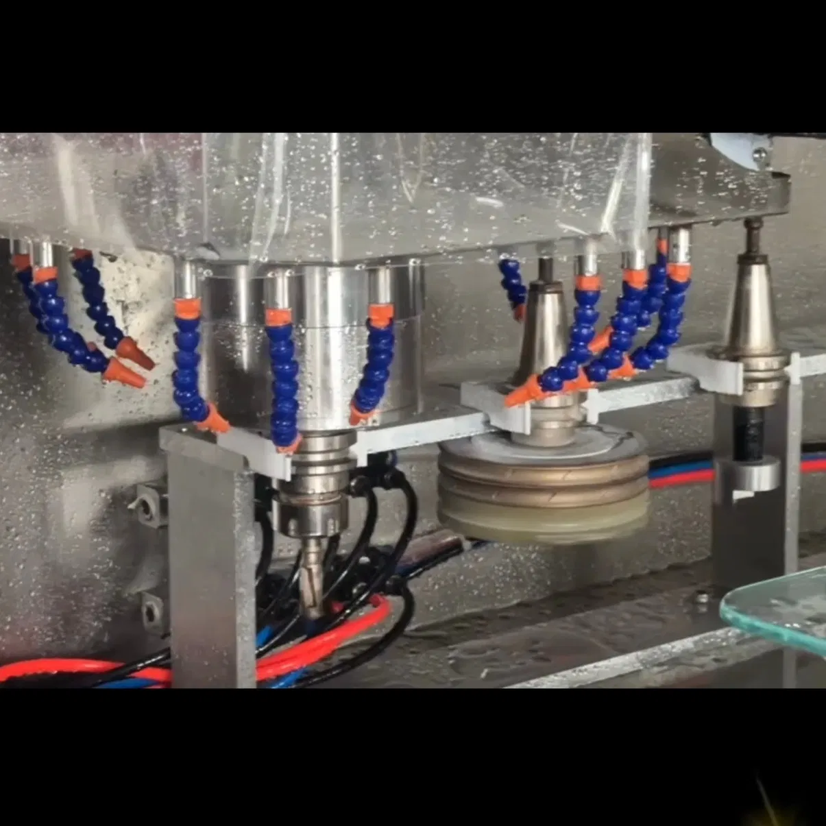 CNC Glass Processing Center Edging Polishing Milling Notching Drilling